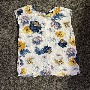 Floral top
